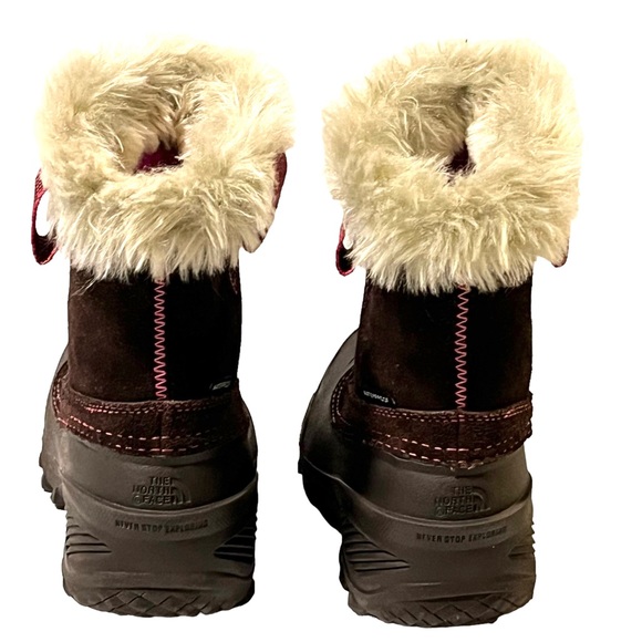 Girls The Northface Shellista Pull On Waterproof Boots - Picture 4 of 14